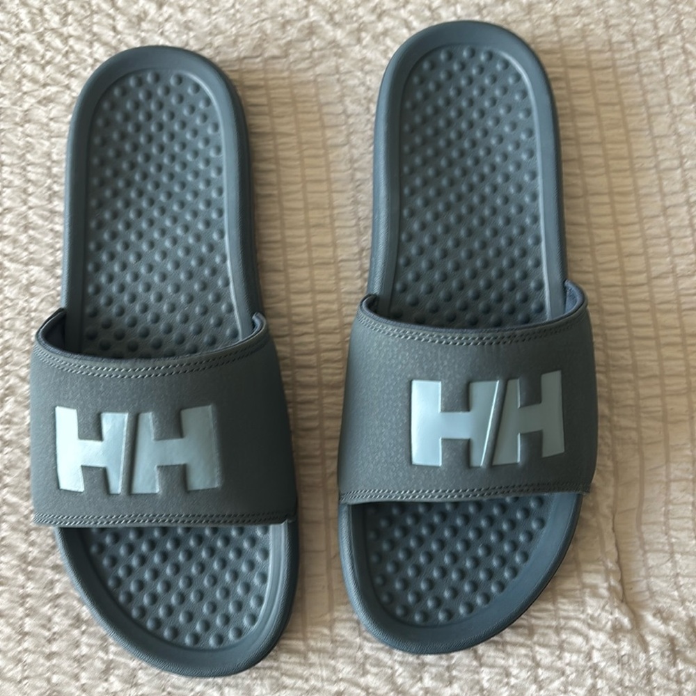 Helly Hansen slides